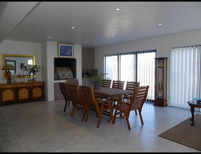 3 BEDROOM HOUSE FOR SALE IN BRITANNIA BAY